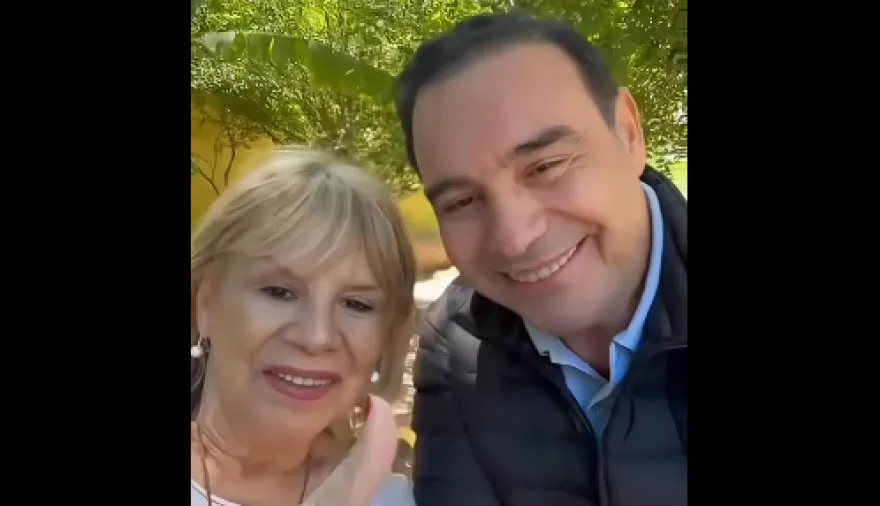 El gobernador Valdés saludó a todas las madres correntinas en su día