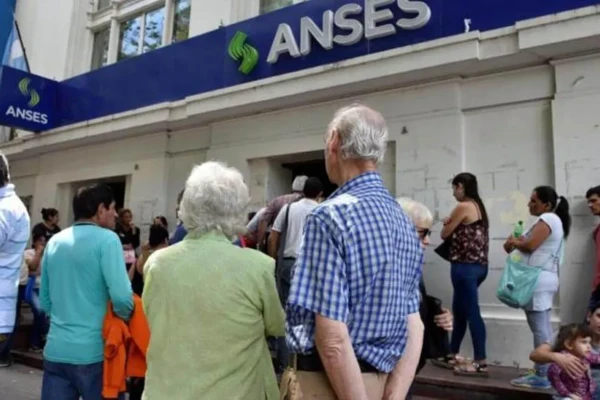 ANSES confirmó el monto que cobrarán los pensionados en mayo tras el aumento: cuándo se pagará