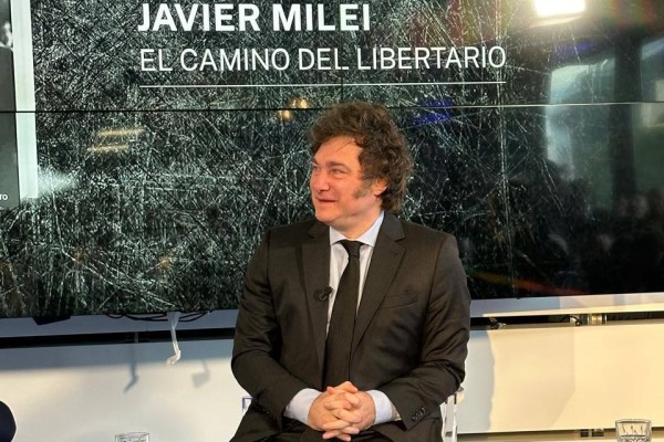 Javier Milei, desde España: “Vamos a mandar una ley donde esté prohibido emitir dinero”