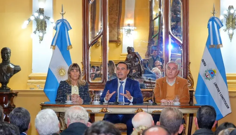 Valdés instó a “revolucionar la industria apostando al futuro cárnico de Corrientes”
