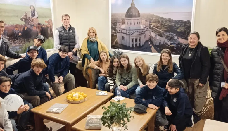 Estudiantes correntinos ganan concurso nacional con una propuesta educativa sobre la carne vacuna