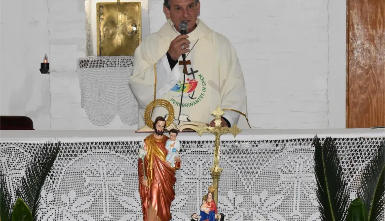 Día de los Abuelos: Monseñor Canecin destacó que es una fecha para revalorizar su papel en la familia.