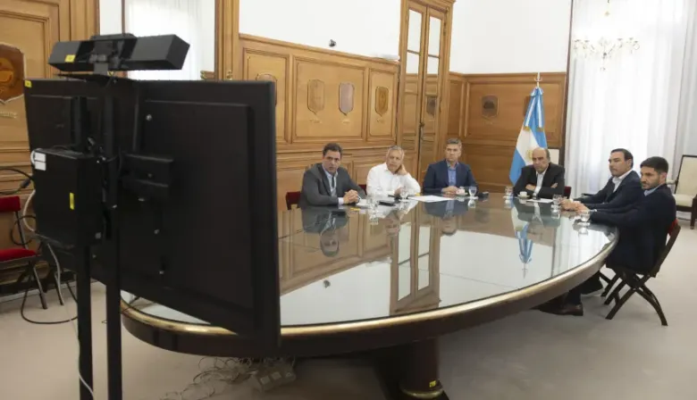 Caída de la coparticipación: Francos recibirá hoy a un grupo de gobernadores