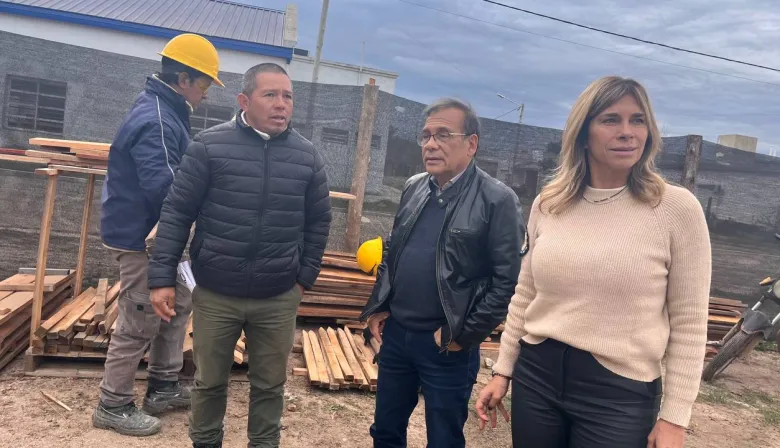 El ministro de Salud recorrió el predio donde se construye el nuevo hospital de Mercedes