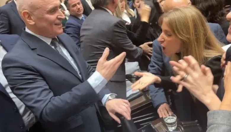 Escándalo en Diputados: legisladoras kirchneristas increparon a José Luis Espert y se levantó la sesión