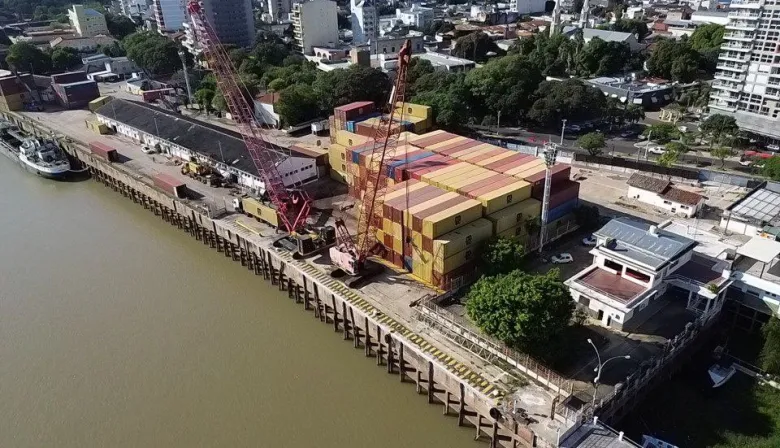 Apuntalan la operatoria del puerto de Ituzaingó y promocionan los de Lavalle y Capital
