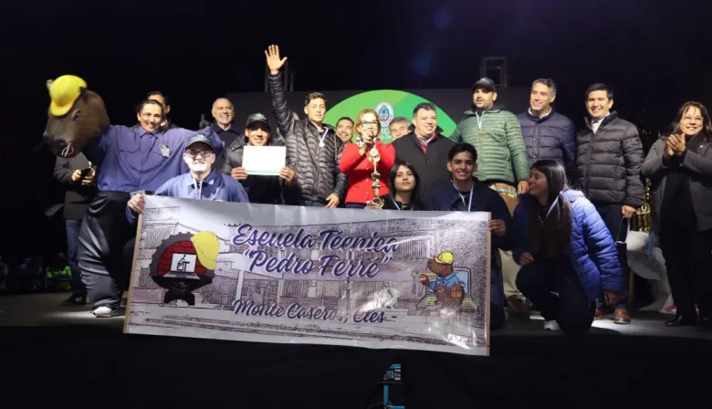 La Escuela Técnica Pedro Ferré de Monte Caseros se consagra campeona