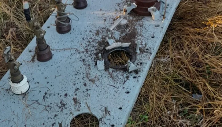 Vandalismo en Esquina: Roban cobre de transformadores de la DPEC cerca del Arroyo Vega