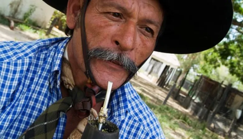 Turismo-El auténtico Gaucho correntino! Honrando la tradición