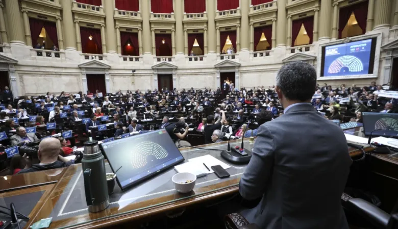 Nuevo revés para el Gobierno: la Cámara de Diputados aprobó la ley para frenar los DNU de Javier Milei