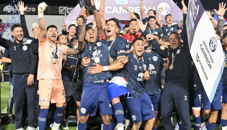 Independiente Rivadavia le ganó a Argentinos Juniors por penales y se consagró campeón de la Copa Argentina