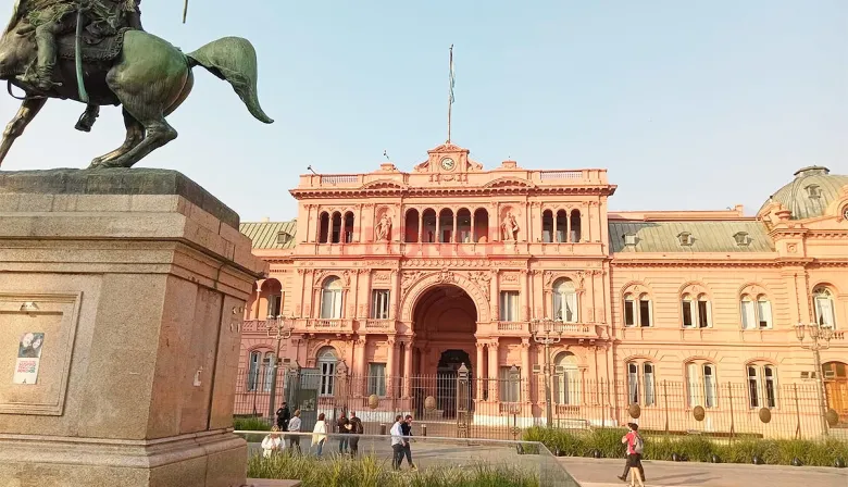 El Gobierno nacional seguirá hoy la ronda de diálogo con los gobernadores