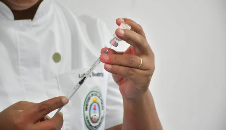 Salud Pública recomienda aplicarse la Antigripal ante el brote de H3N2 en el hemisferio norte