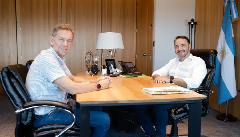 El gobernador Juan Pablo Valdés recibió a legisladores nacionales por Corrientes