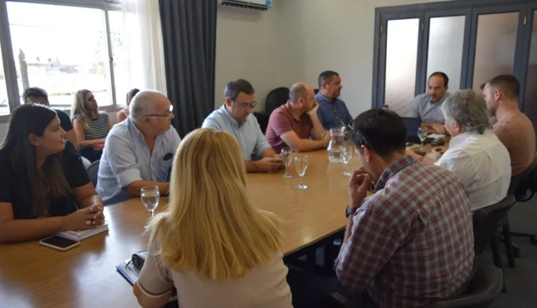 Reunión del intendente Hormaechea con funcionarios municipales
