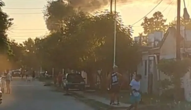 Esquina: incendio en una vivienda dejó pérdidas materiales totales