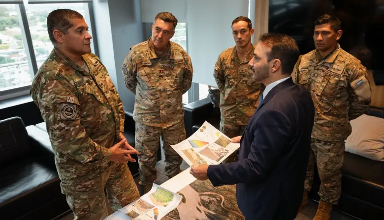 Juan Pablo Valdés avanzó en el proyecto del cruce Bella Vista - Villa Ocampo