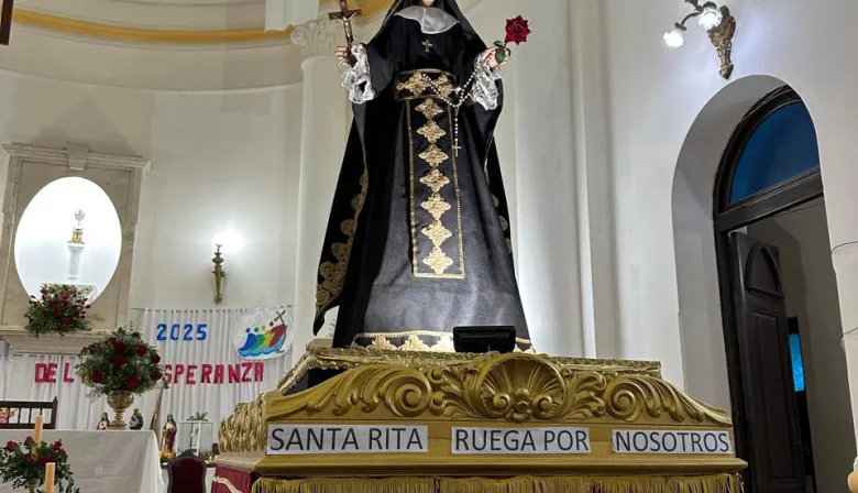 Cada 22 de mayo, la ciudad de Esquina se llena de fe, esperanza y devoción para honrar a Santa Rita de Casia, conocida como la patrona de los imposibles.