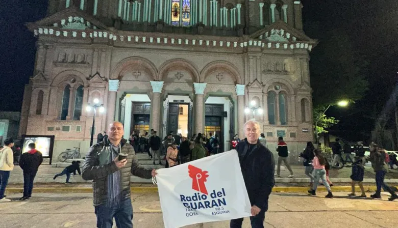 La imagen peregrina de Santa Rita de Casia visita Radio del Guaran en el mes de la patrona de Esquina