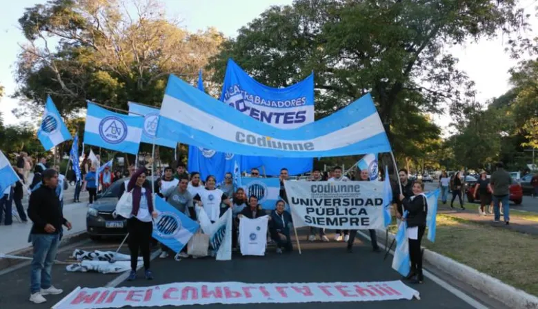 Masiva convocatoria en Corrientes y Chaco por la defensa de las universidades públicas