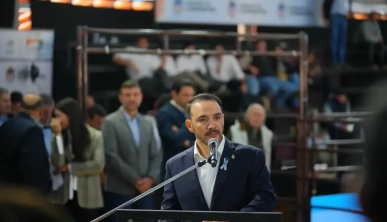 Juan Pablo Valdés encabezó la apertura de Las Nacionales y resaltó la fuerza ganadera correntina