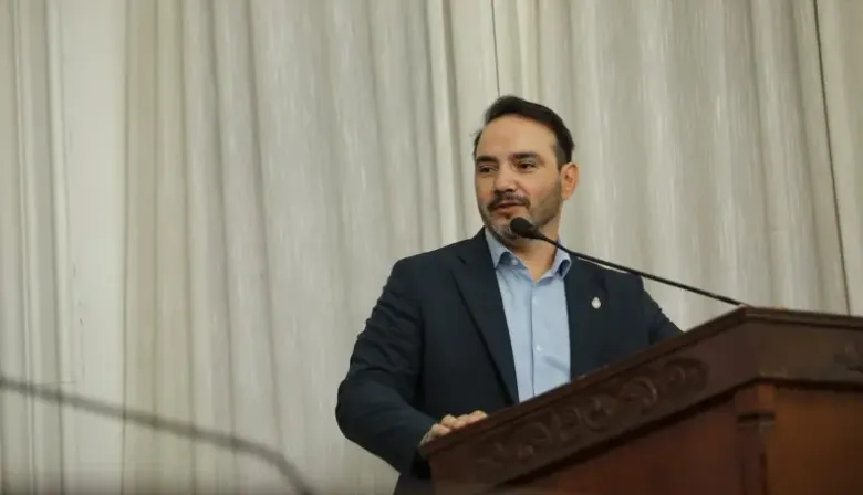 Valdés insistió en eliminar las PASO y las consideró un costo innecesario