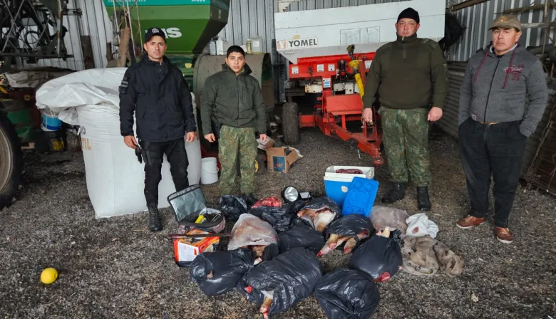 Allanan un coto de caza ilegal y secuestran un arsenal y 200 kilos de carne de animales silvestres