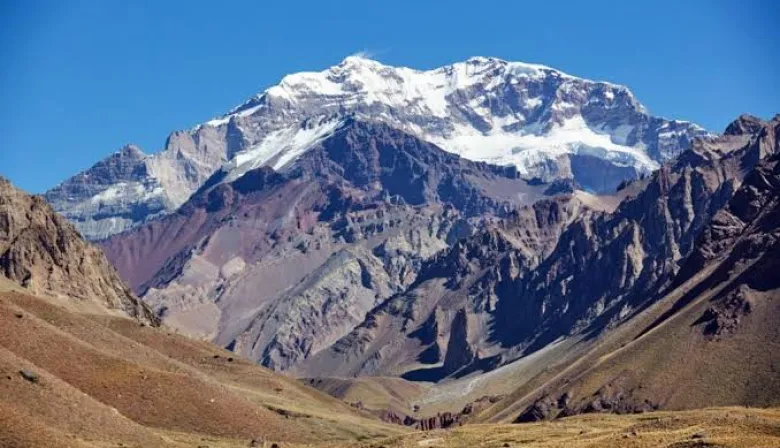 Registraron un fuerte sismo a los pies del Cerro Aconcagua que generó preocupación en Mendoza