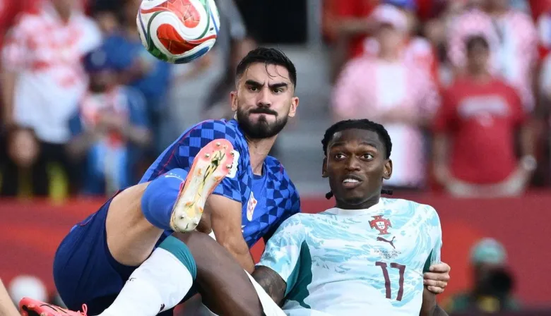 Portugal remontó sobre el final ante Croacia y se medirá con España en octavos