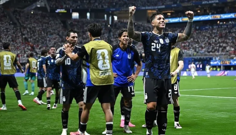 La Selección Argentina le ganó 2 a 1 a Inglaterra y se clasificó a la final del Mundial 2026