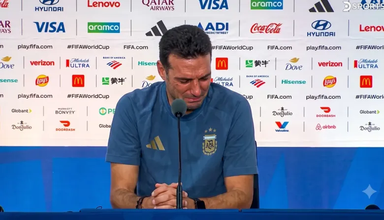 Scaloni no pudo contener las lágrimas tras la final del Mundial: “Lo siento”