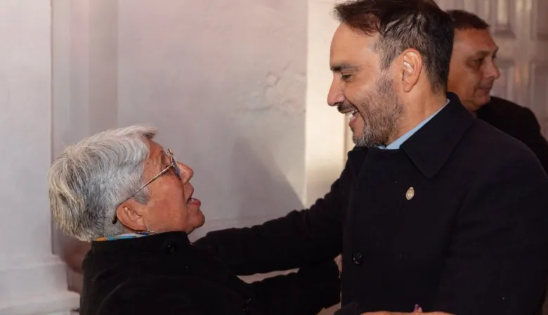 Valdés celebró su cumpleaños en San Luis del Palmar junto a la comunidad