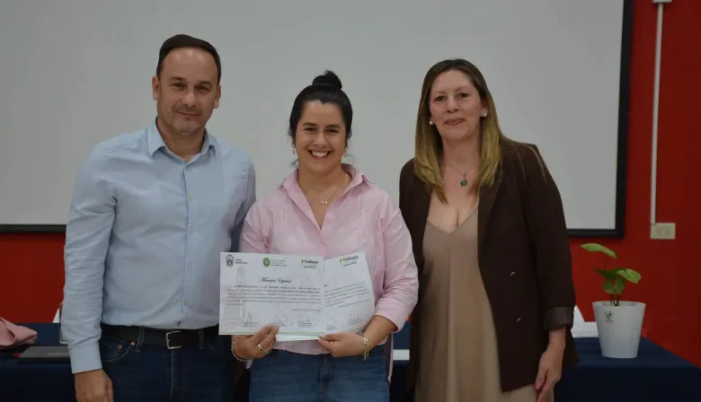 Hormaechea acompañó la entrega de certificados de capacitación