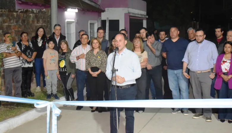 Goya: Nueva cuadra de pavimento se inauguró en barrio Mariano Moreno