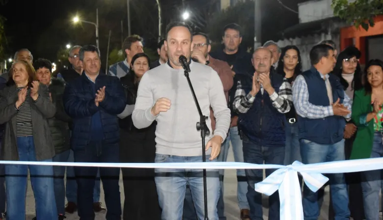 Goya: Vecinos de calle Chile disfrutan de nueva cuadra pavimentada