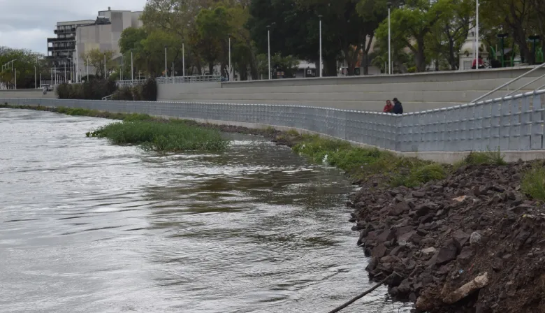 Municipalidad de Goya, monitorea el sistema de defensas y avanza con trabajos preventivos ante la crecida del Paraná