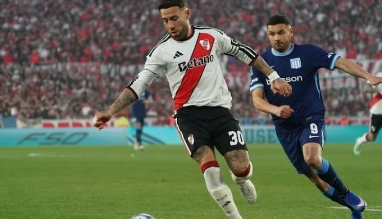 River se quedó con el clásico ante Racing y festejó en la fecha 14 del Clausura