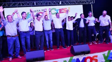 Valdés llamó a "defender los intereses de los correntinos" construyendo una Argentina federal