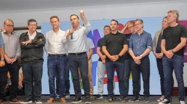 Vamos Corrientes celebró el triunfo, garantizando "seguir trabajando para que le vaya bien a la Argentina" y defendiendo a la provincia