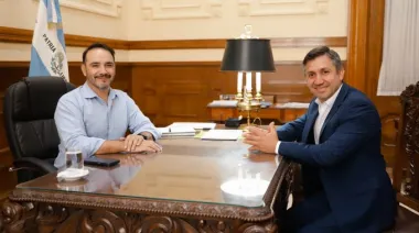 Valdés avanzó en una agenda de trabajo con intendentes del interior provincial