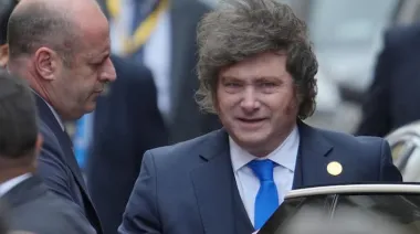 El Gobierno firmó un DNU para impedir el ingreso y expulsar a extranjeros que inciten al odio contra los argentinos