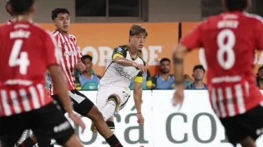 Super Mitre Deportivo lleva este sábado toda la emoción del fútbol por Radio del Guarán