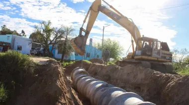 Esquina avanza con obras de desagües para prevenir inundaciones y mejorar el escurrimiento del agua