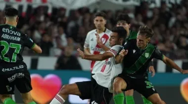 Domingo a puro fútbol, ¡Juega River y lo vivís por Radio del Guaran!