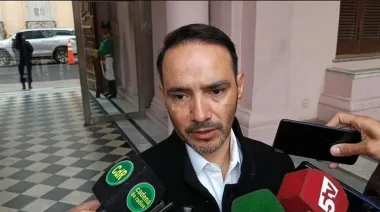 Valdés anticipó un nuevo aumento para estatales y habló de una provincia que busca no perderle pisada a la inflación