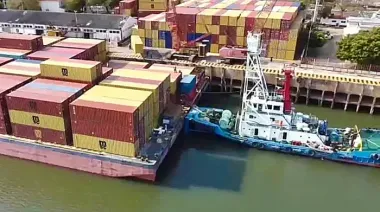 Valdés anunció un ambicioso salto logístico: Corrientes exportará por sus puertos el litio de Jujuy