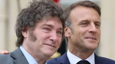 Javier Milei viaja a París para reunirse con Emmanuel Macron y atraer inversores