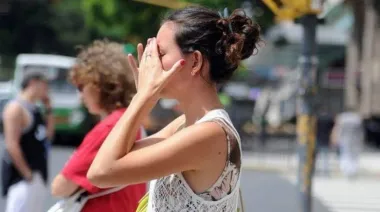 Del calor extremo al cambio brusco: Corrientes rozó los 44°C y se viene un fuerte descenso de temperatura
