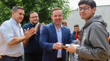Una mirada al futuro: Esquina acercó soluciones visuales a más de 80 chicos