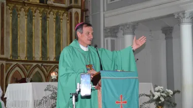 Monseñor Canecín por el Día de la Madre: “La maternidad es una vocación, un don, un regalo y una gracia”